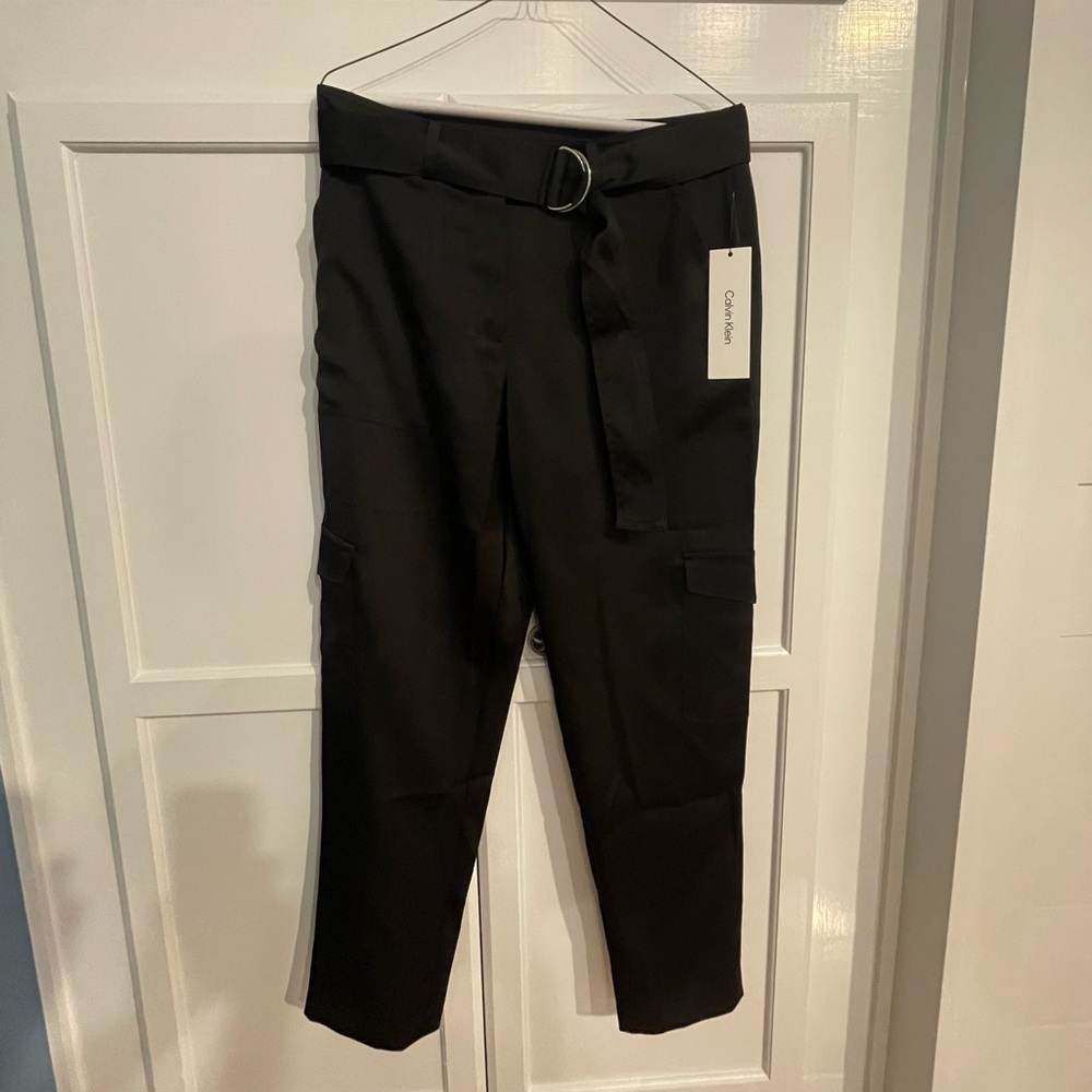 Calvin Klein Pants Size 4 - black - 100% polyester - NWT
